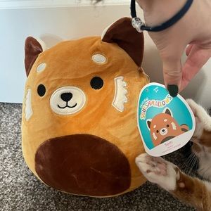 Seth the Red Panda 8” Squishmallows Plushie